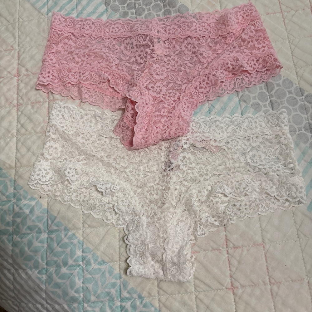 VS cheeky
